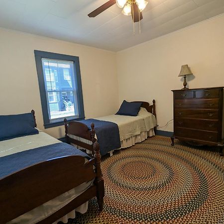 Blooming Inn Shelburne Falls 외부 사진