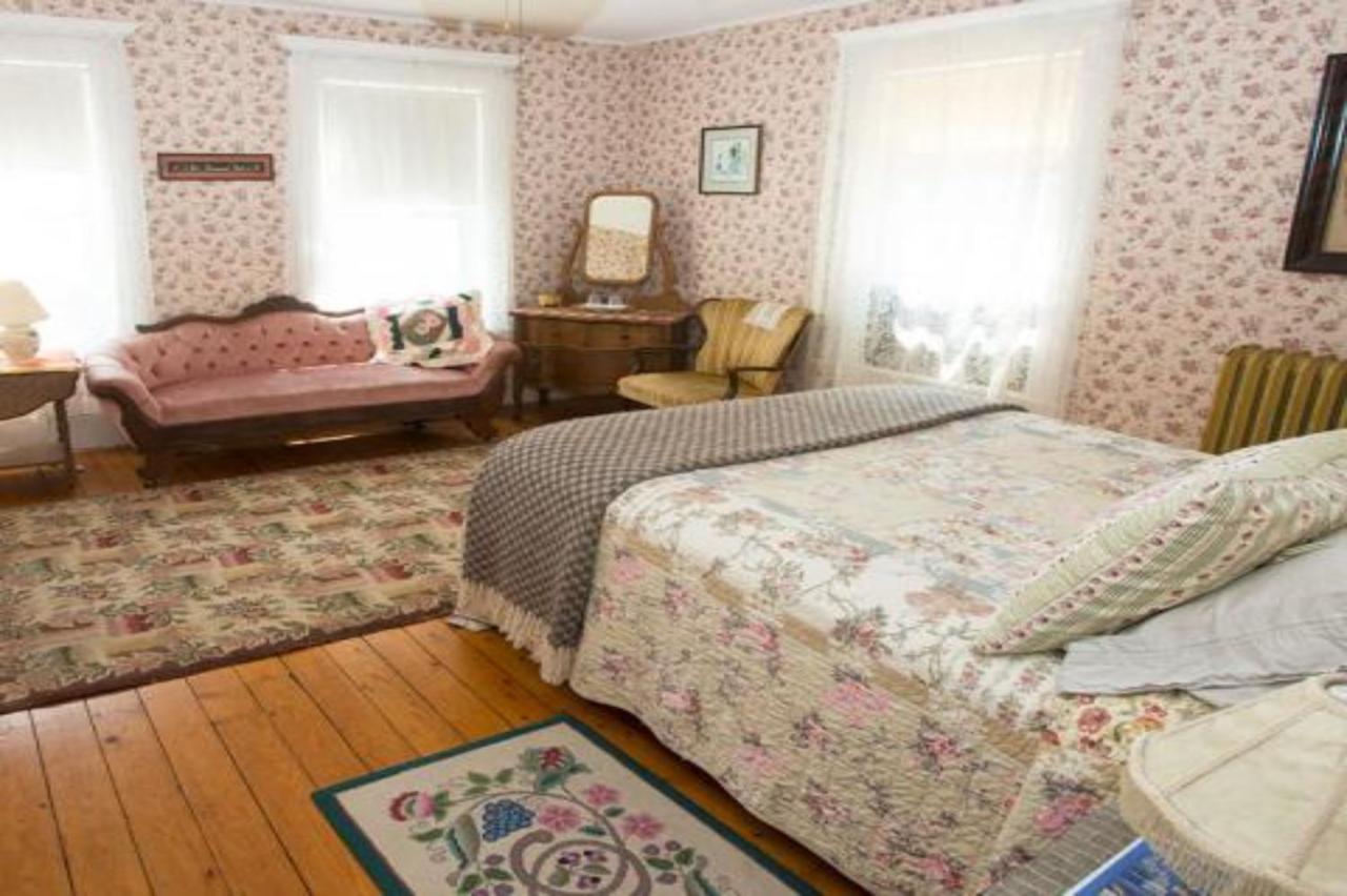 Blooming Inn Shelburne Falls 외부 사진