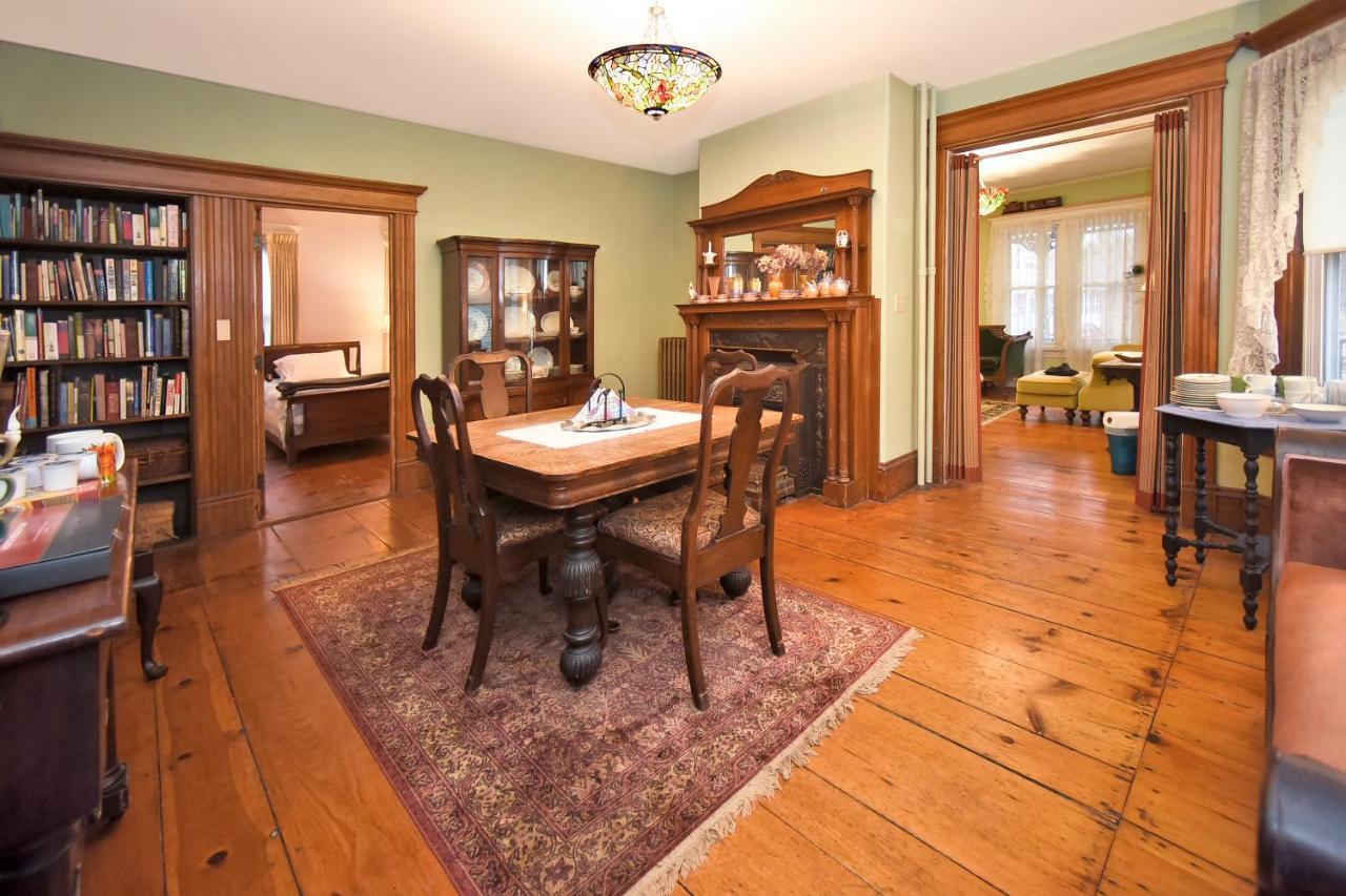 Blooming Inn Shelburne Falls 외부 사진